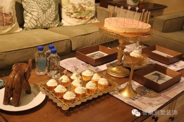 别墅客桌上甜品效果图