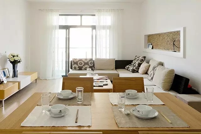 640.webp (59).jpg 现代卧室装饰设计效果图