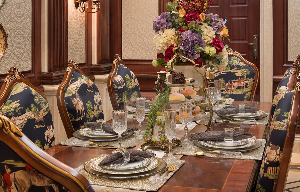 别墅装饰餐厅效果图 别墅装饰餐厅效果图