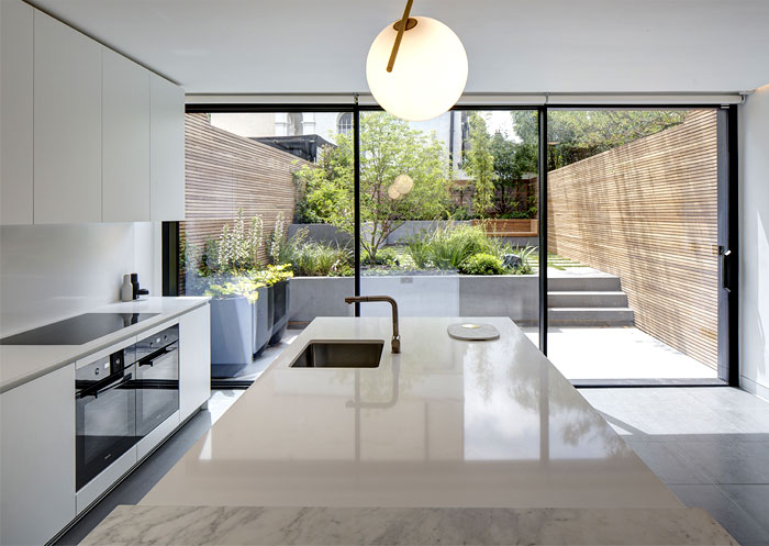 别墅现代厨房台面装饰实景图 别墅现代厨房台面装饰实景图