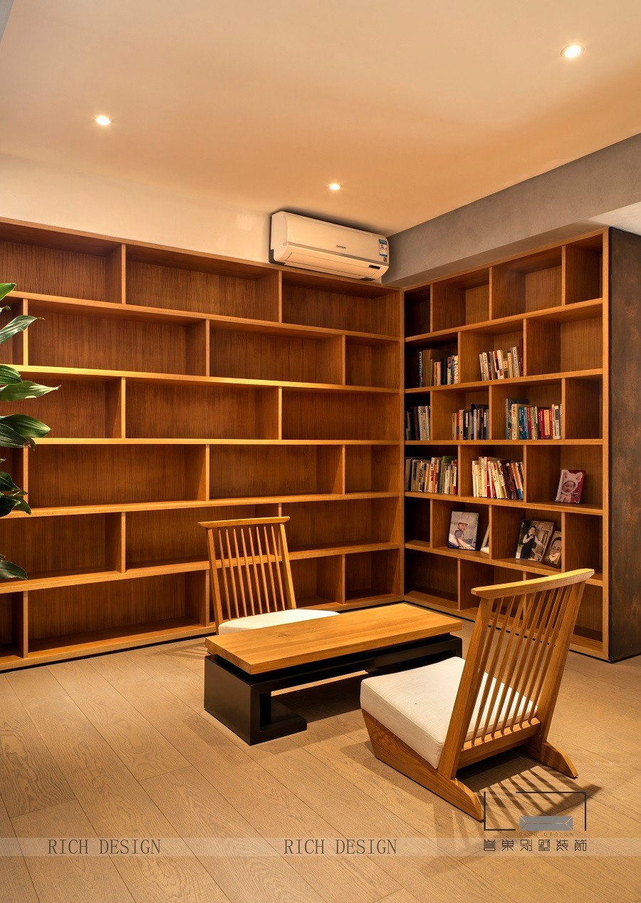 IMG_2043_Optimizer.jpg IMG_2043_Optimizer.jpg