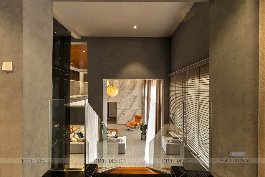 IMG_2053_Optimizer.jpg IMG_2053_Optimizer.jpg