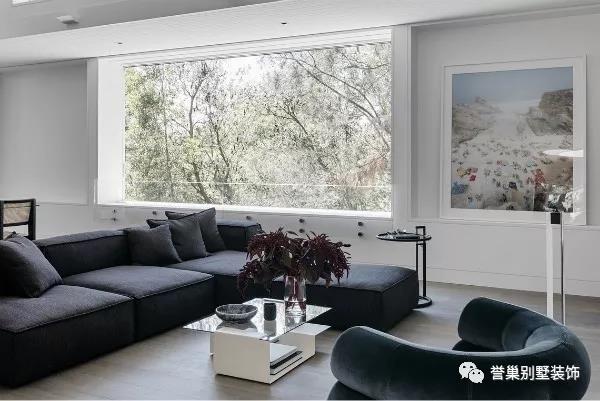 别墅客厅装修实景图