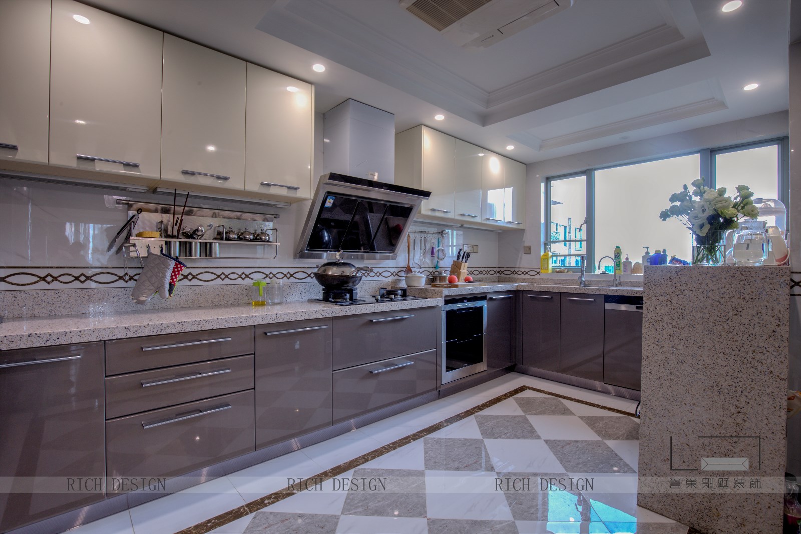 现代厨房装饰效果图 现代厨房装饰效果图