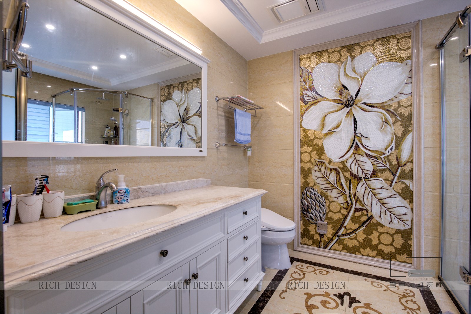 现代卫生间装饰效果图 现代卫生间装饰效果图