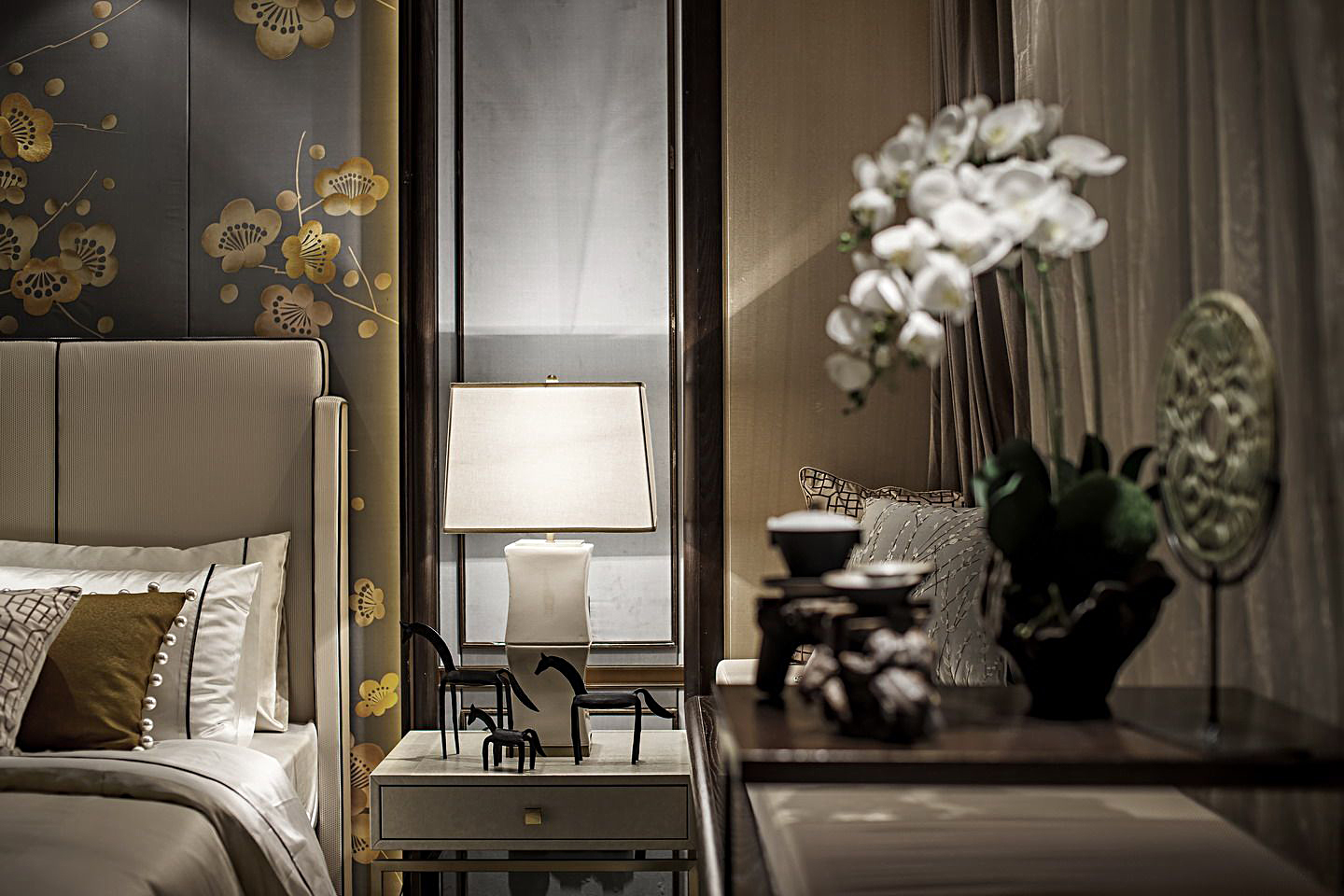 别墅中式卧室装修设计效果图 别墅中式卧室装修设计效果图