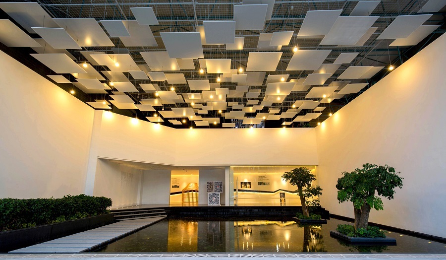 外景水池图.jpg 外景水池图.jpg