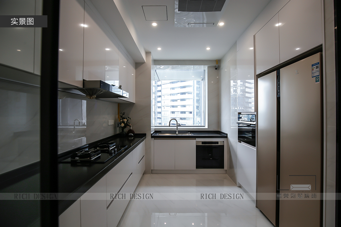 厨房.jpg 厨房.jpg