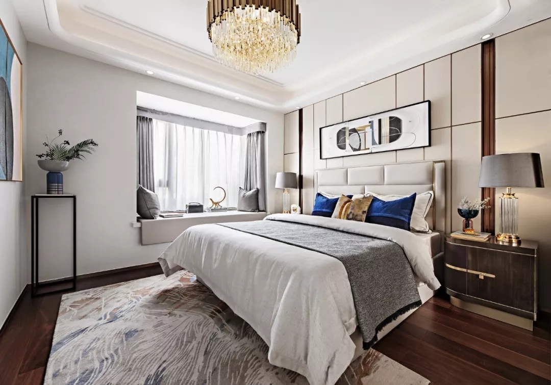 卧室家居品摆放