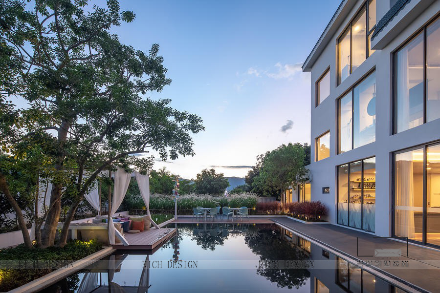 巢里巢外 巡乡小院民宿 巢里巢外 巡乡小院民宿