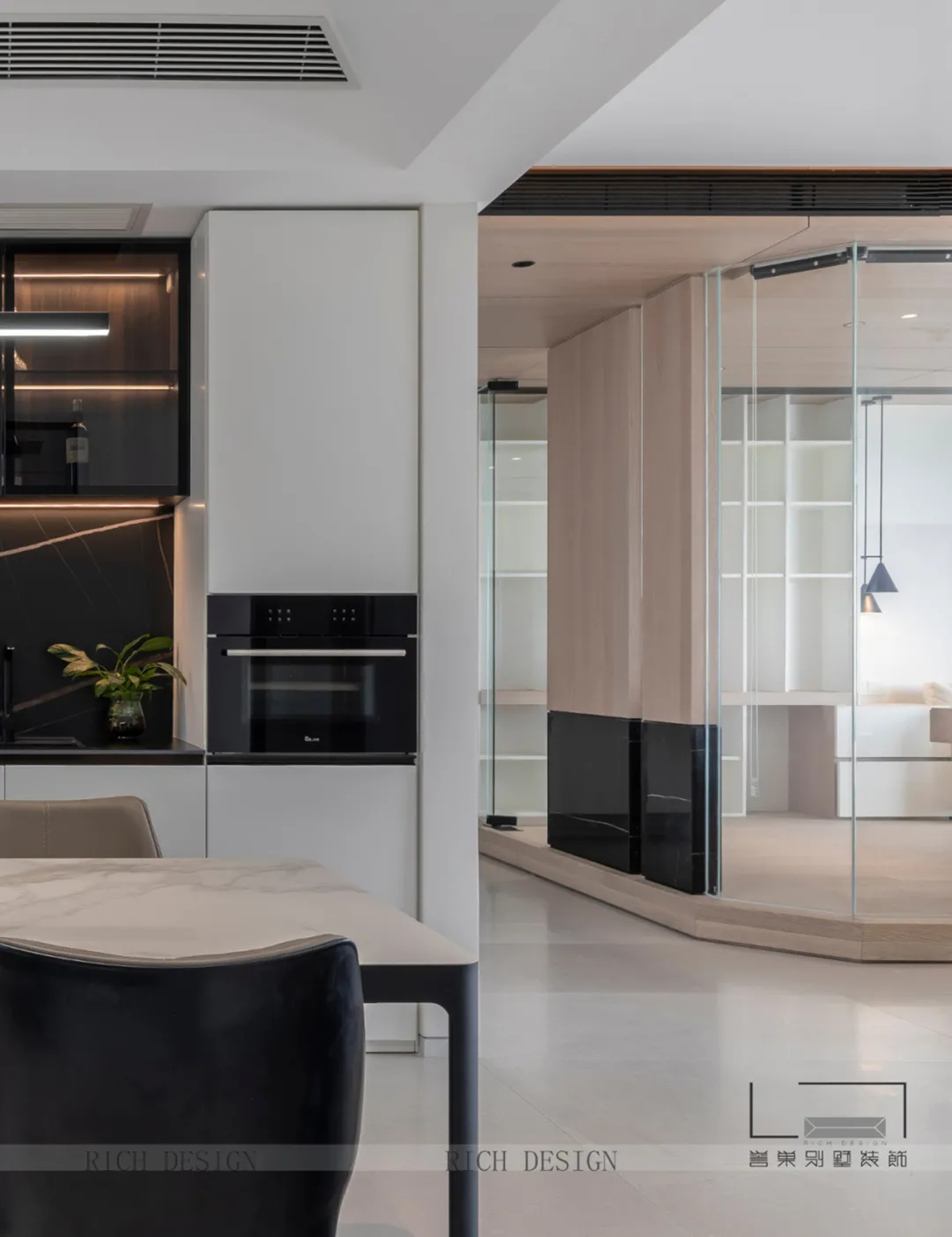 玄关实景图 玄关实景图