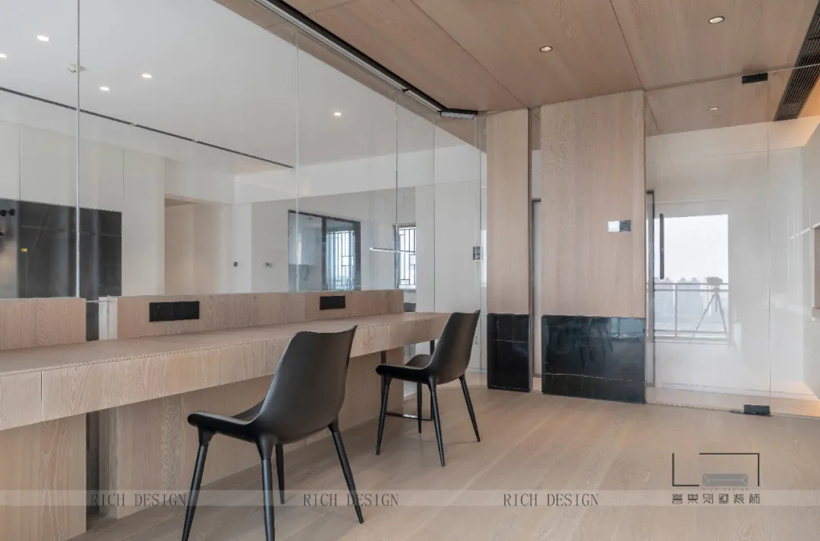 书房实景图 书房实景图