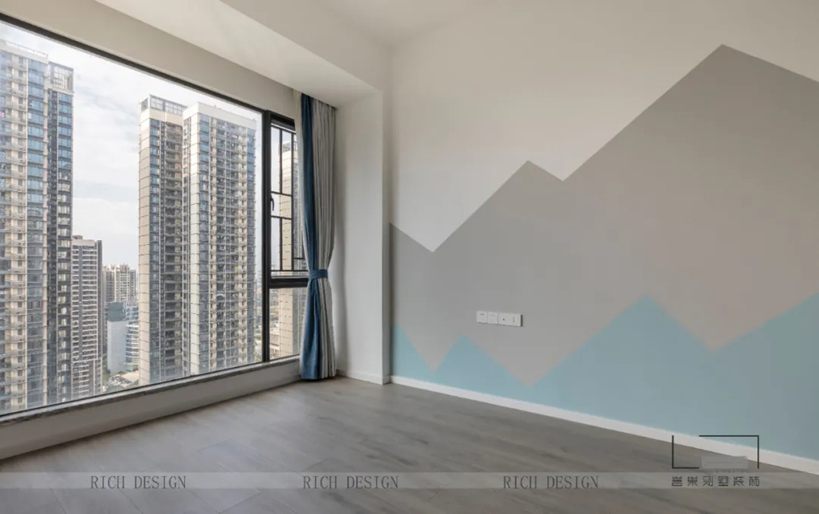 男孩房实景图 男孩房实景图