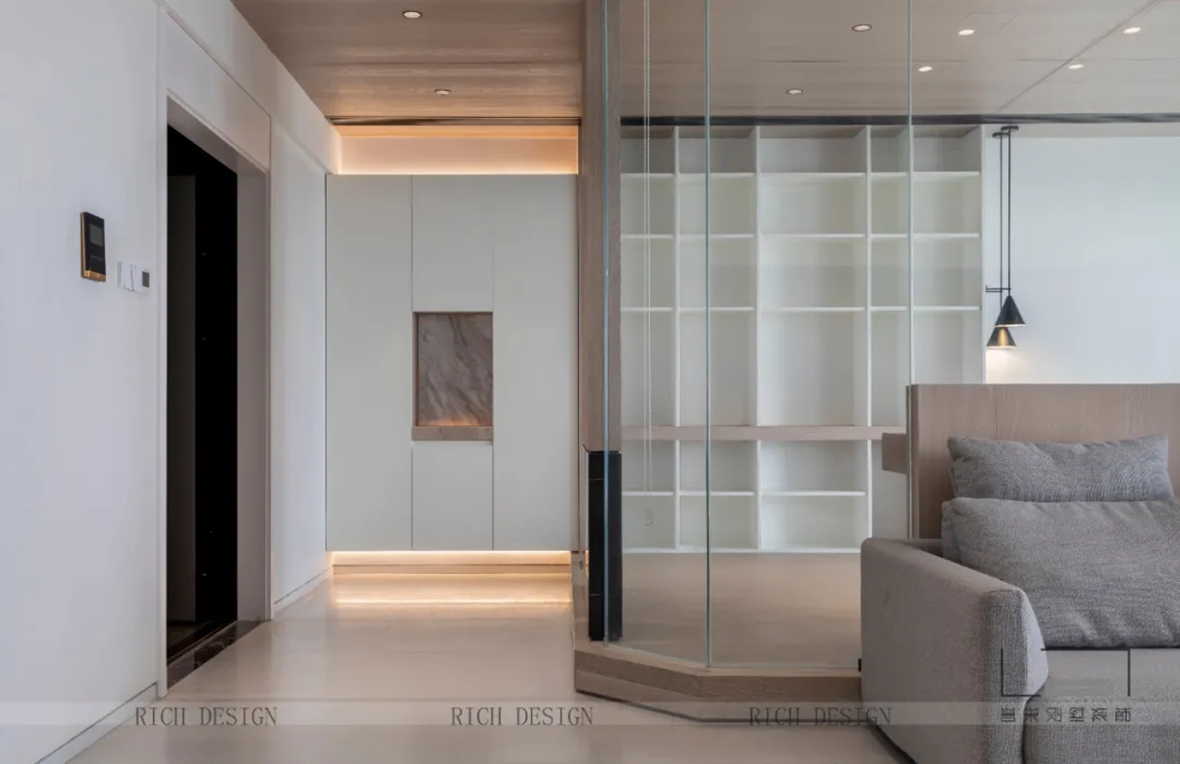 玄关实景图 玄关实景图